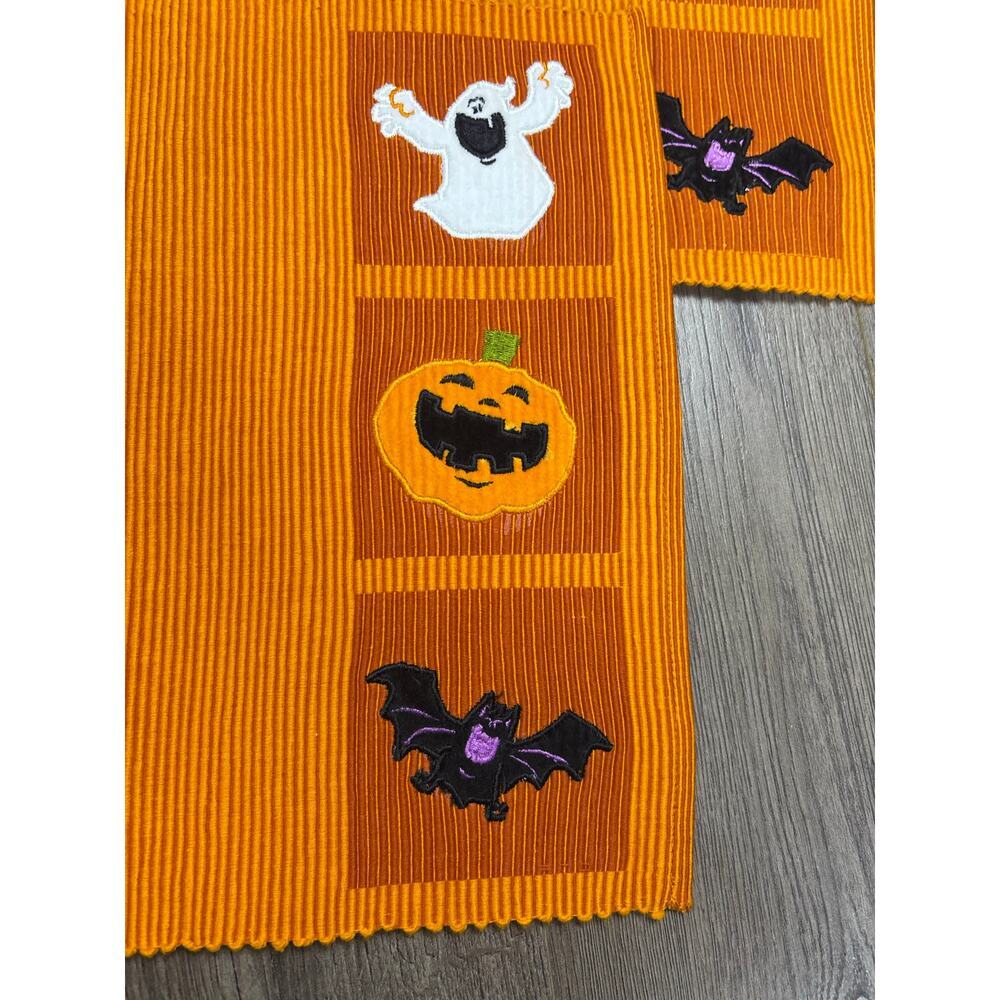 Halloween Placemats Set of 4 Ghost Pumpkin Bat Orange Vintage Target 2008 NWT - Picture 2 of 7